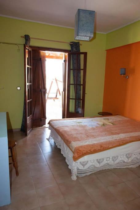 Enelladi Apartment *