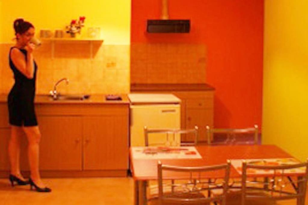 Apartment Enelladi *