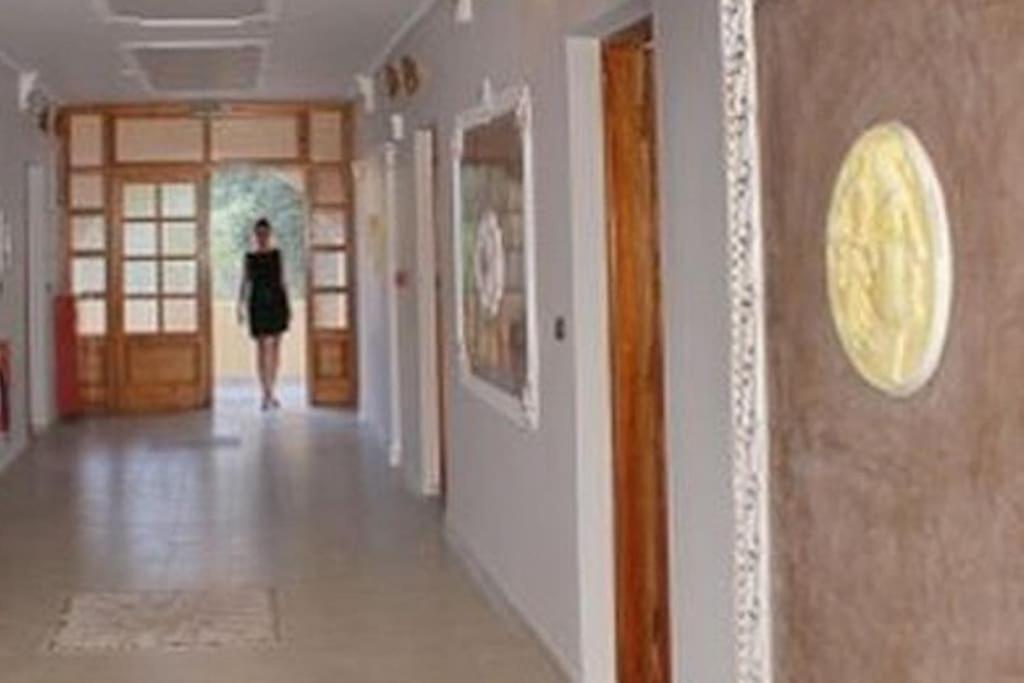 Enelladi Apartment *